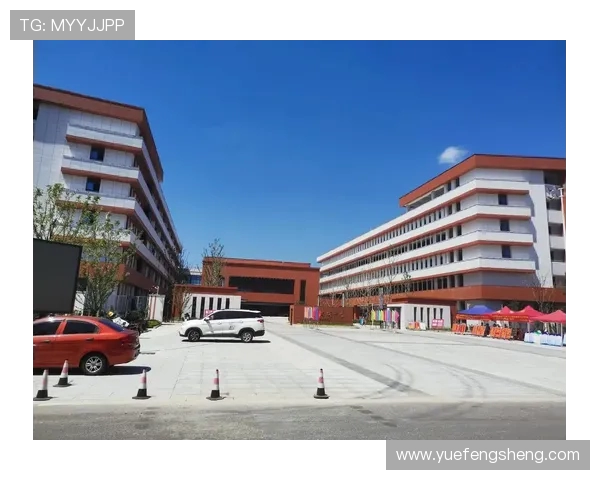 万里丹山路启航2025年雏凤计划训练营在京开营展翅腾飞 万里丹山路启航2025年雏凤计划训练营在京开营展翅腾飞